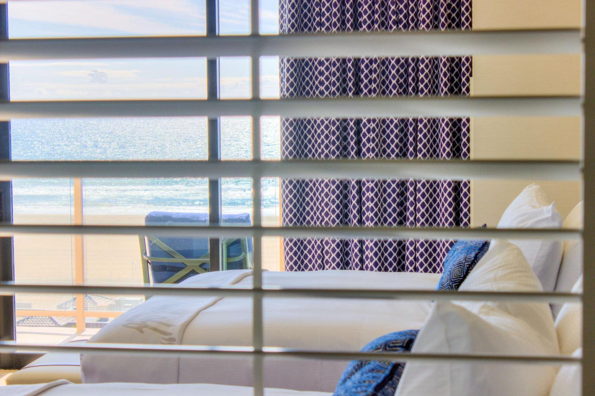 האנטינגטון ביץ' The Waterfront Beach Resort, A Hilton Hotel מראה חיצוני תמונה